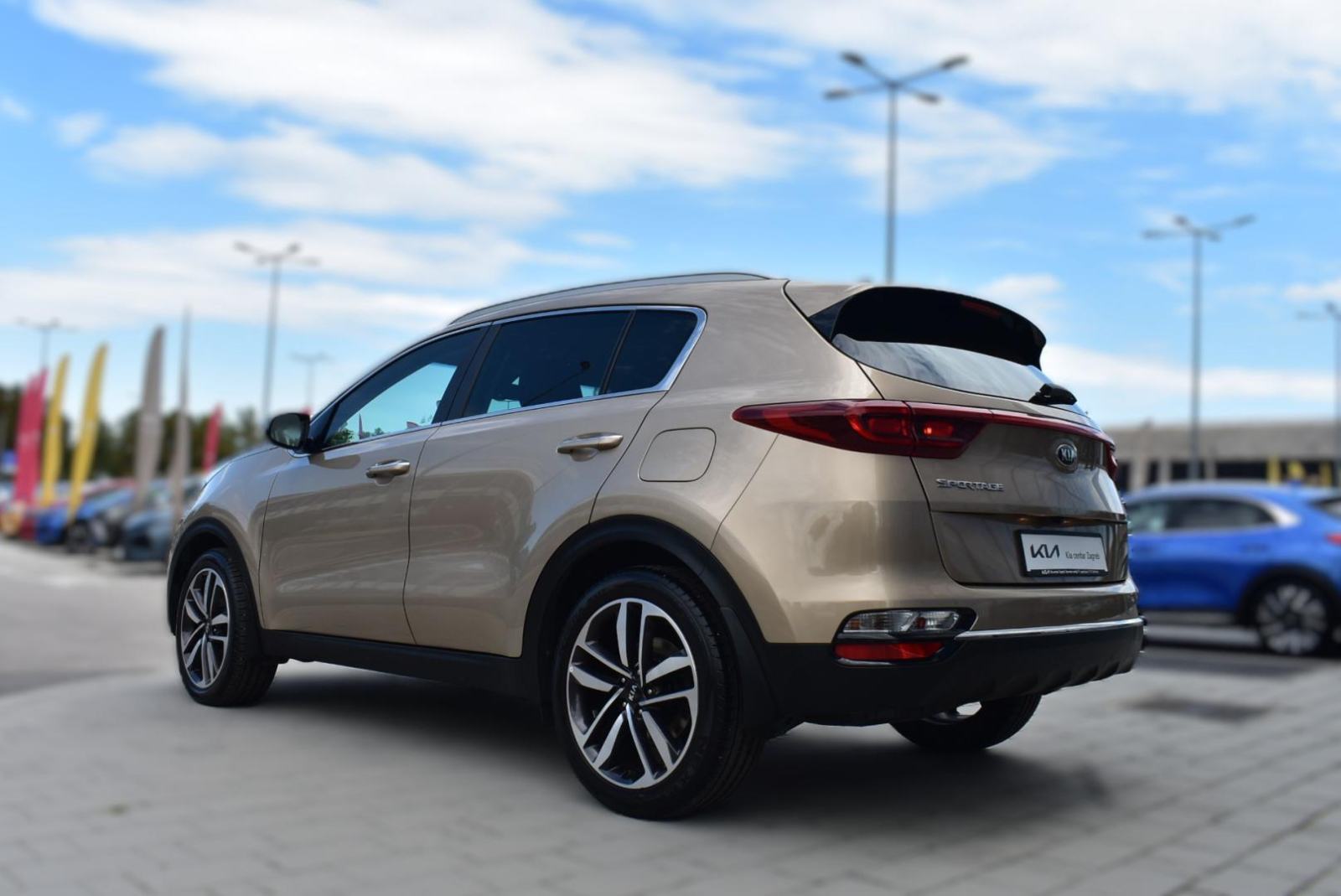 KIA Sportage 1.6 CRDI FRESH, NAVIGACIJA, STRAŽNJA KAMERA, BT, fotografija 10
