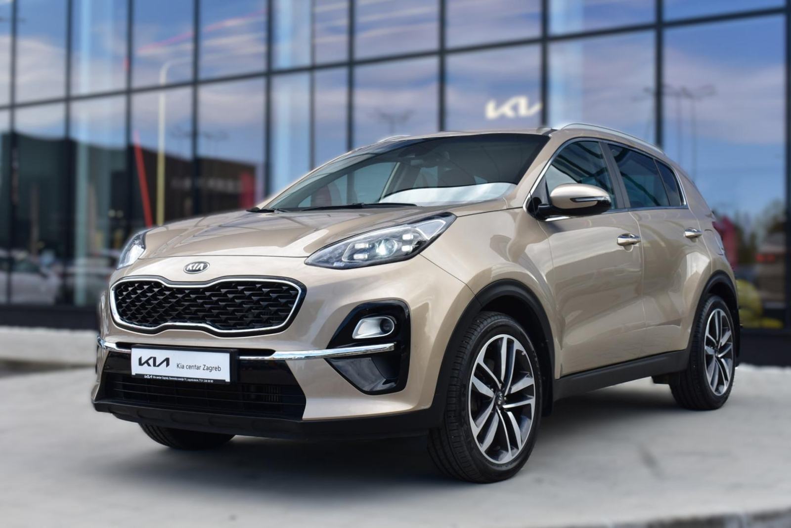 KIA Sportage 1.6 CRDI FRESH, NAVIGACIJA, STRAŽNJA KAMERA, BT, fotografija 12