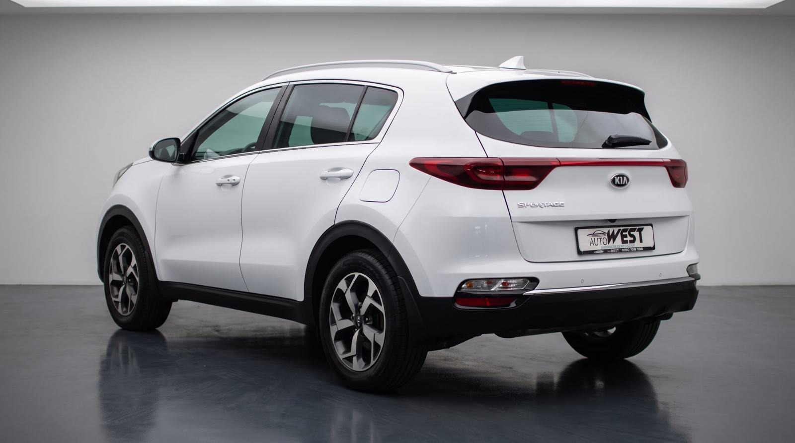 Kia Sportage 1,6 CRDi LX FRESH SAMO 85000 KM NOV AUTO!!!, fotografija 4