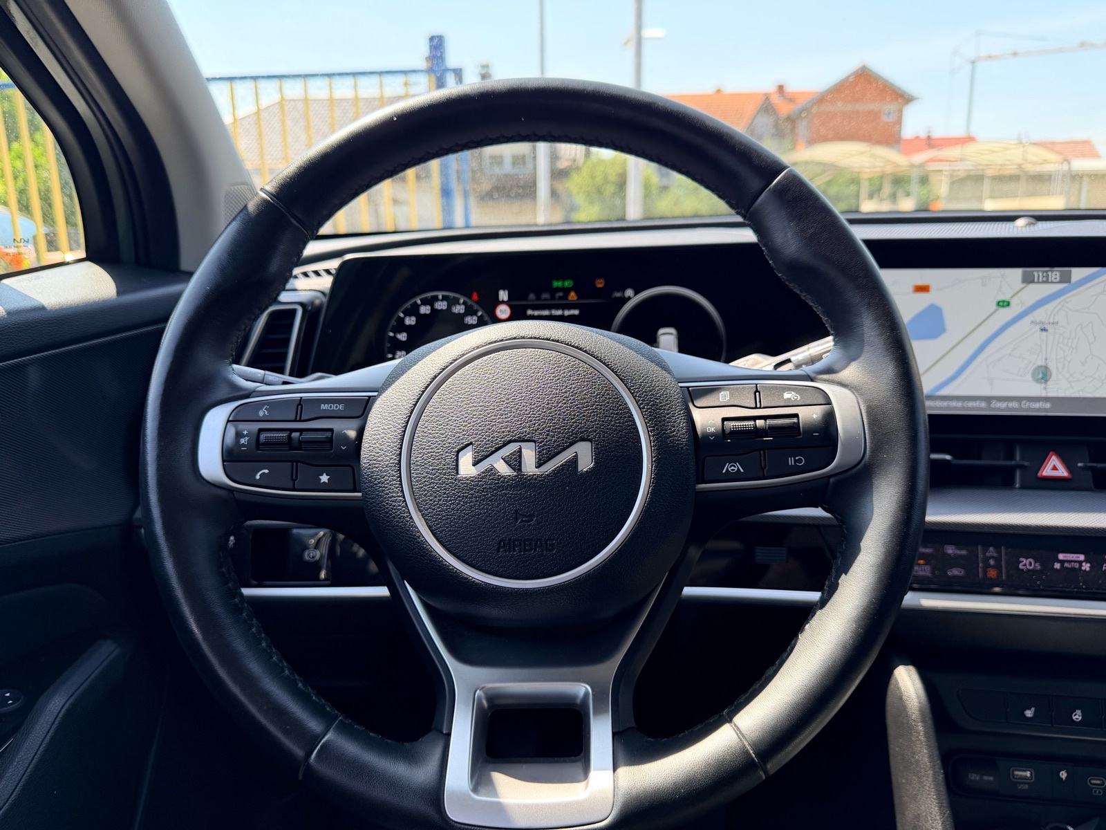 Kia Sportage 1.6 CRDI mhev ex S*ODLIČNO STANJE*FULL OPREMA*, fotografija 16