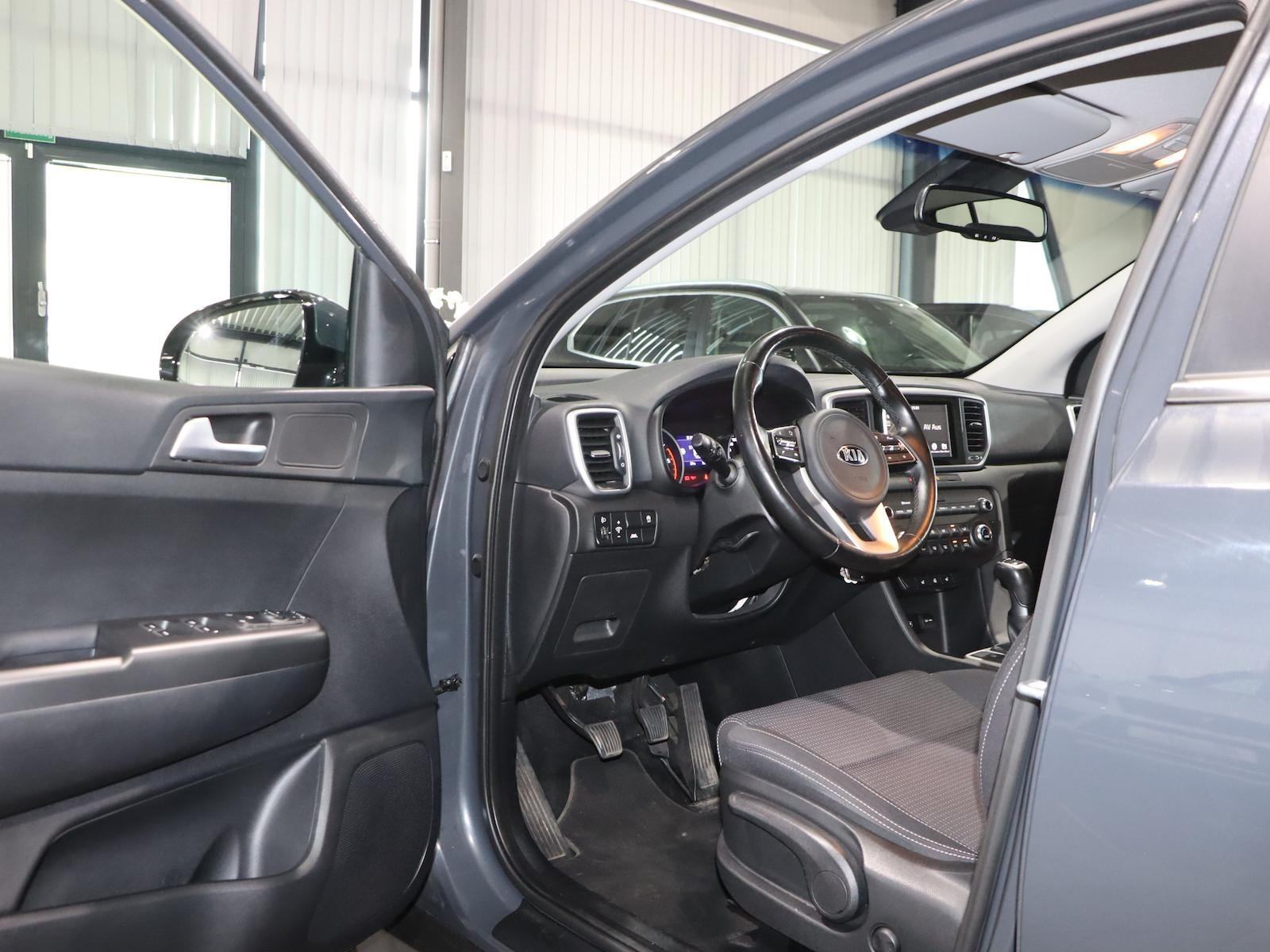 Kia Sportage 1.6 CRDi NAVI KAMERA APPLE ANDROID GRIJ.SIC.P+Z ALU 17, fotografija 11