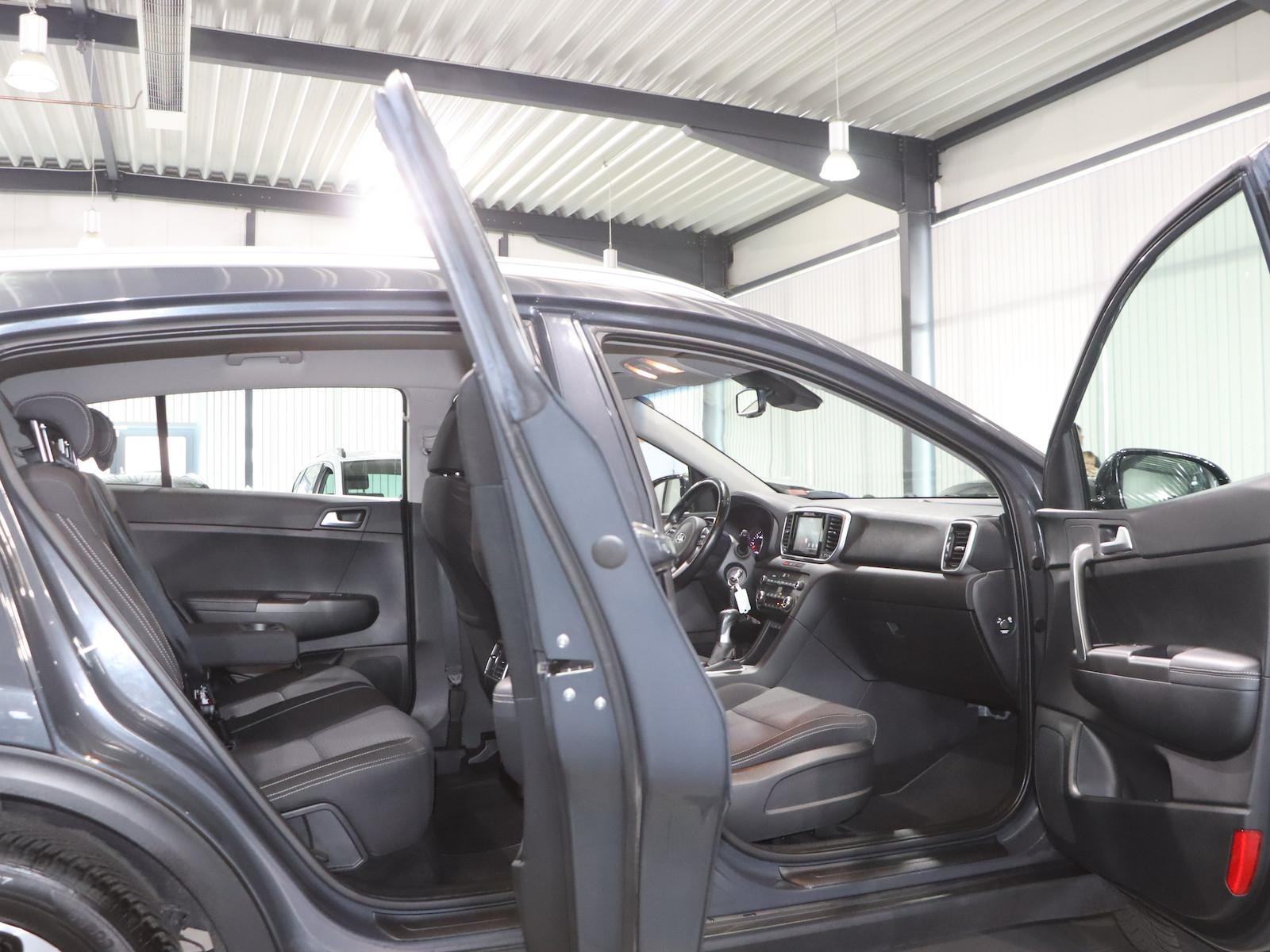 Kia Sportage 1.6 CRDi NAVI KAMERA APPLE ANDROID GRIJ.SIC.P+Z ALU 17, fotografija 20