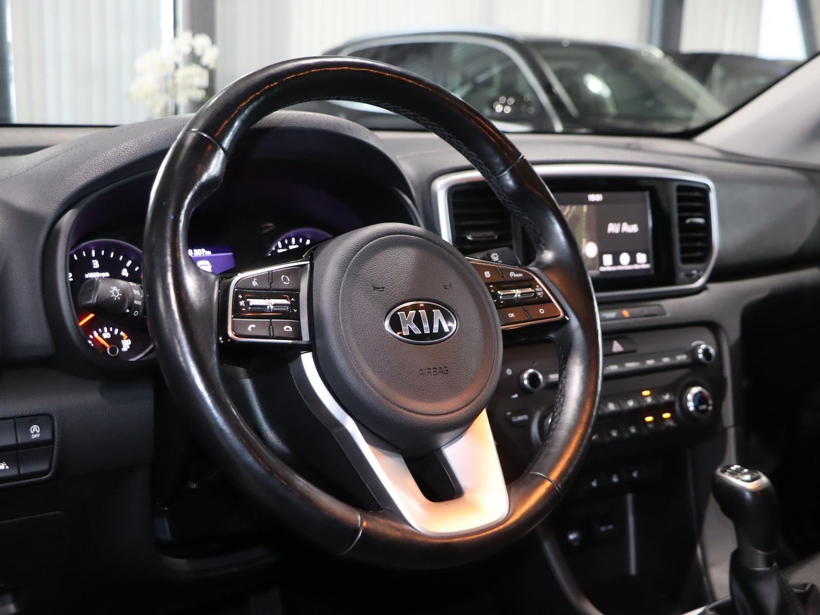 Kia Sportage 1.6 CRDi NAVI KAMERA APPLE ANDROID GRIJ.SIC.P+Z ALU 17, fotografija 13