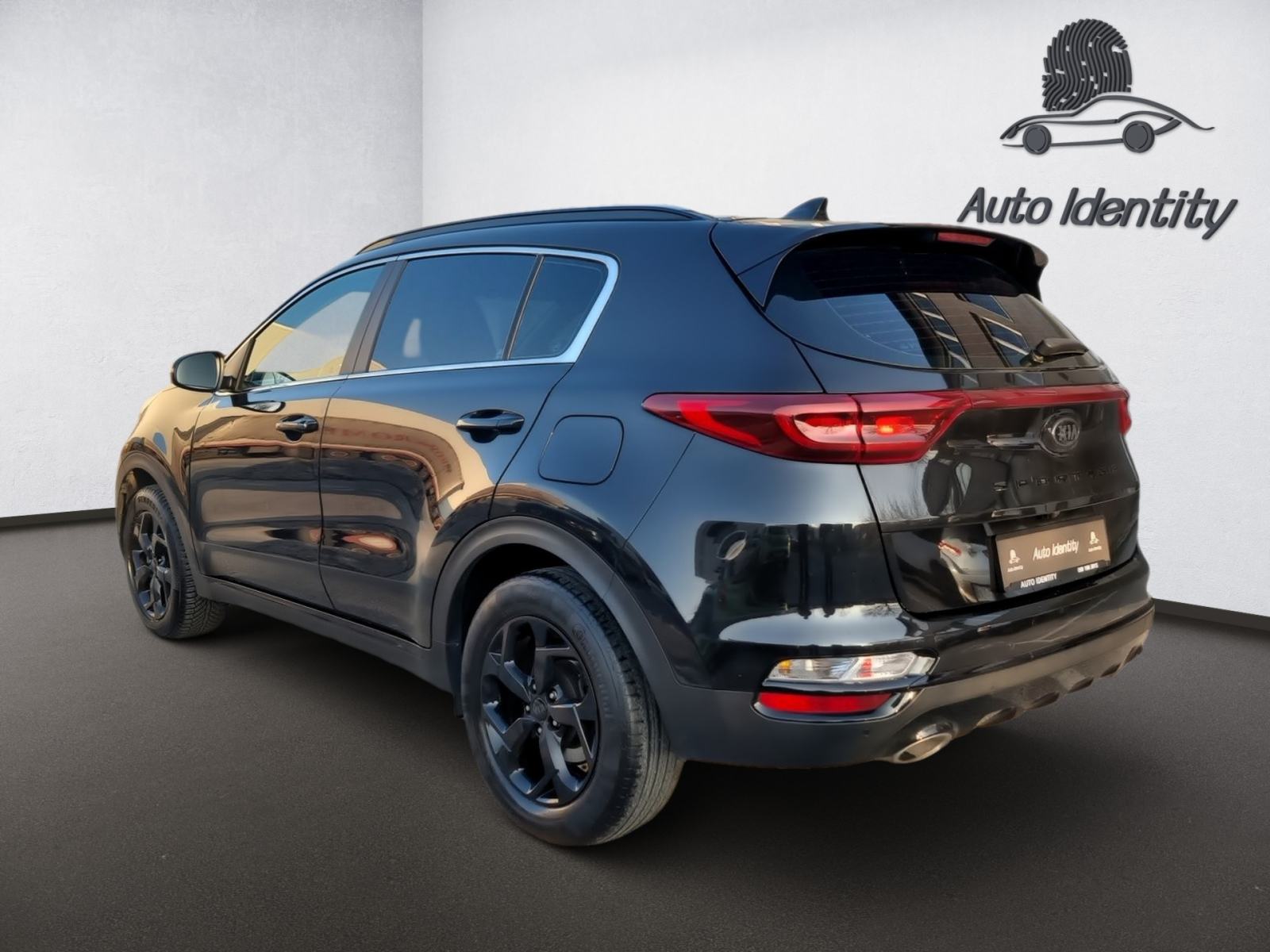 KIA SPORTAGE 1,6 CRDi BLACK DESIGN,REG. DO 5/2027, KAMERA,JAMSTVO, fotografija 8