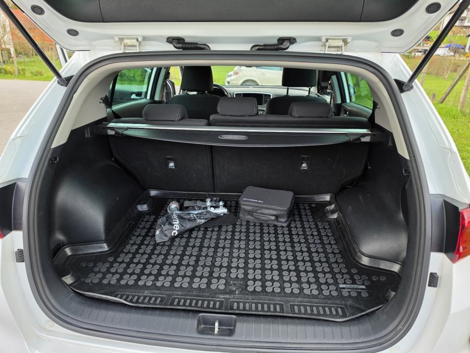 Kia Sportage 1,6 CRDi, fotografija 16