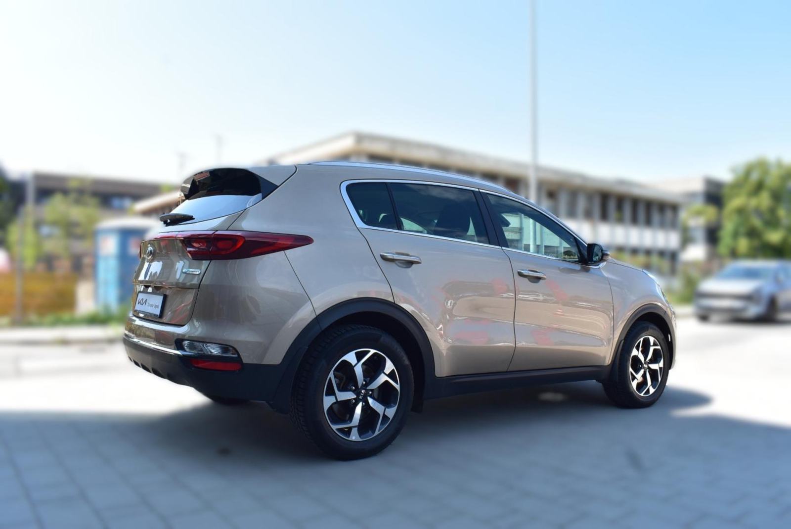 KIA Sportage 1.6 CRDI FRESH, BT, PROGRAM VOŽNJE, MULTIFUNKCIJSKI UPRAV, fotografija 6