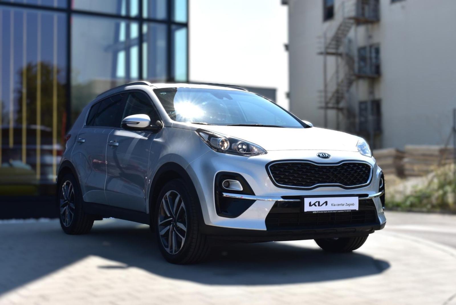 KIA Sportage 1,6 CRDI, NAV, KAMERA, TEMPOMAT, JAMSTVO, fotografija 4