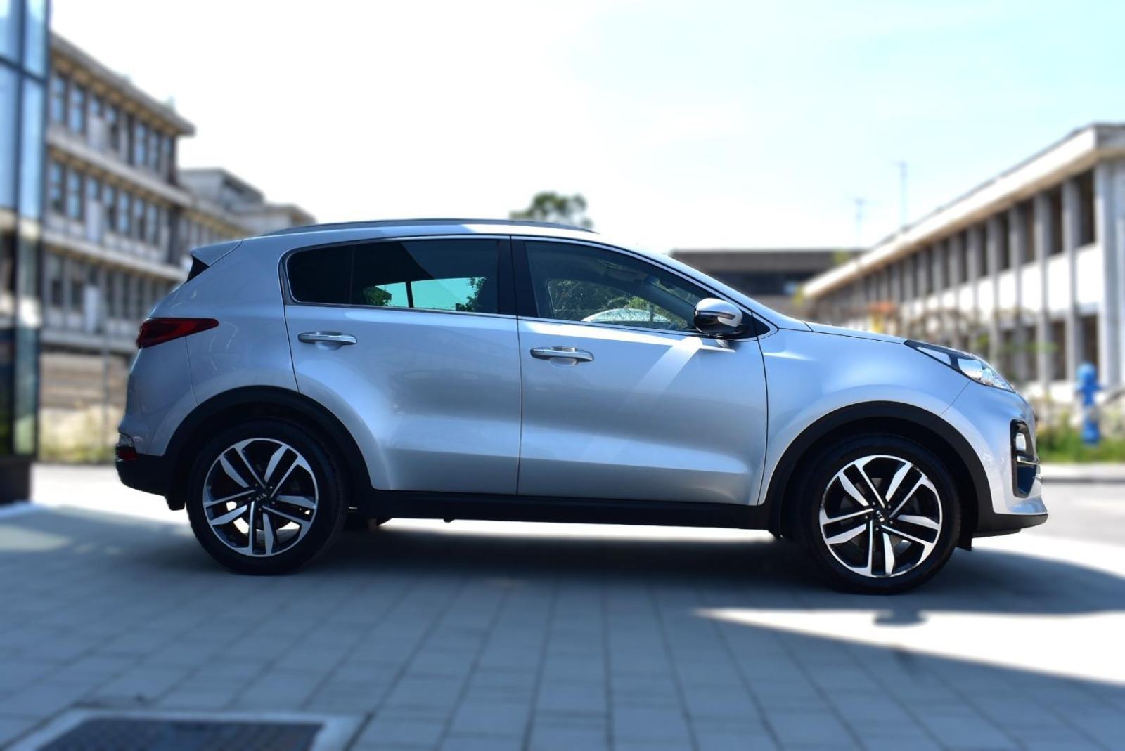KIA Sportage 1,6 CRDI, NAV, KAMERA, TEMPOMAT, JAMSTVO, fotografija 5