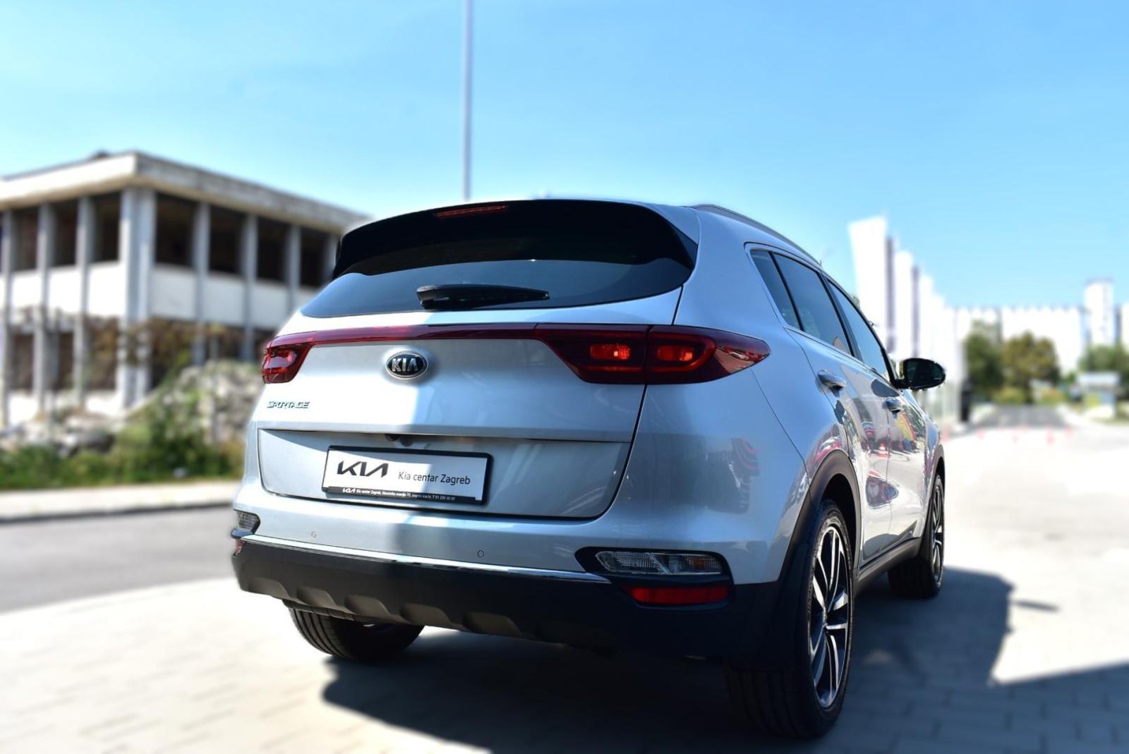 KIA Sportage 1,6 CRDI, NAV, KAMERA, TEMPOMAT, JAMSTVO, fotografija 7