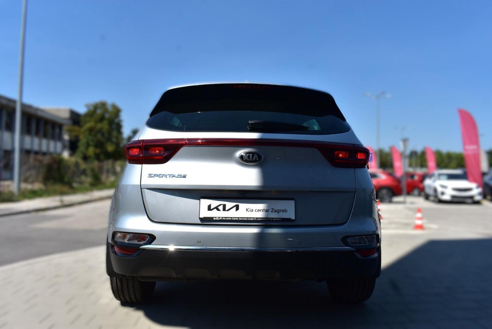 KIA Sportage 1,6 CRDI, NAV, KAMERA, TEMPOMAT, JAMSTVO, fotografija 8