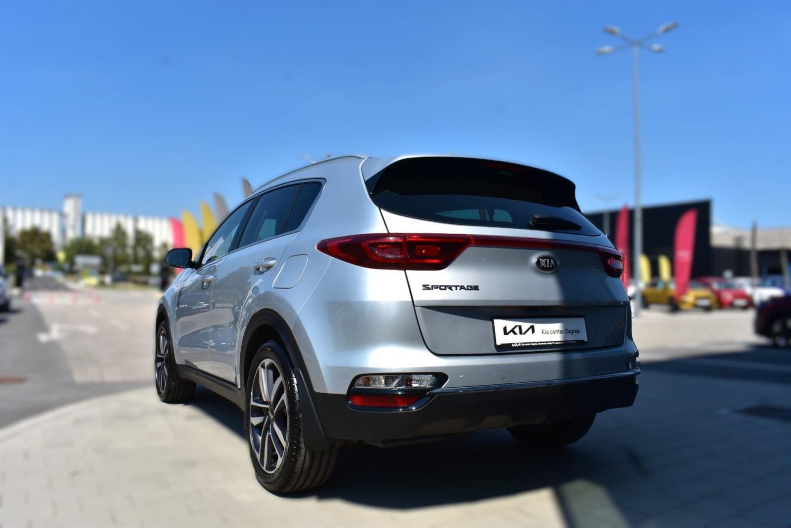 KIA Sportage 1,6 CRDI, NAV, KAMERA, TEMPOMAT, JAMSTVO, fotografija 9