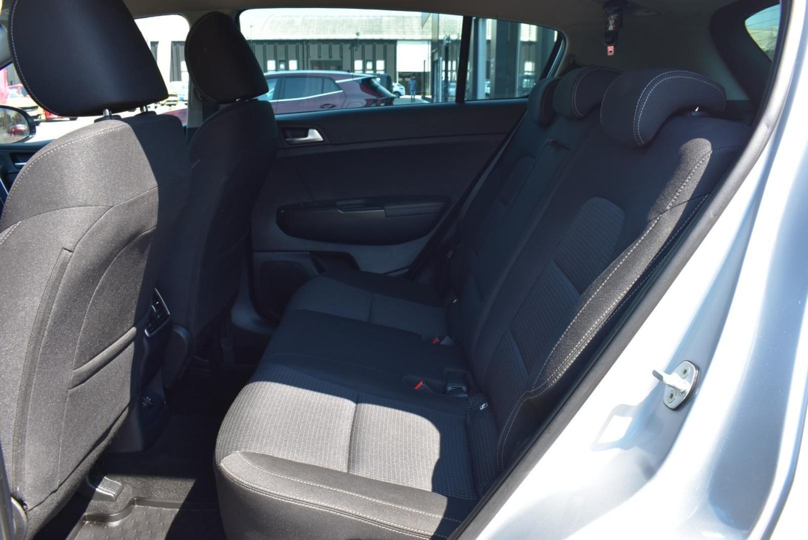 KIA Sportage 1,6 CRDI, NAV, KAMERA, TEMPOMAT, JAMSTVO, fotografija 16