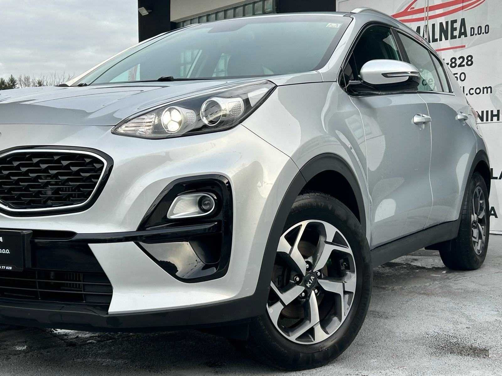 Kia Sportage 1,6 DISEL 2020G.REDIZAJN MODEL TVORNICKA GARANCIJA DO2027, pogled izvana - slika 4