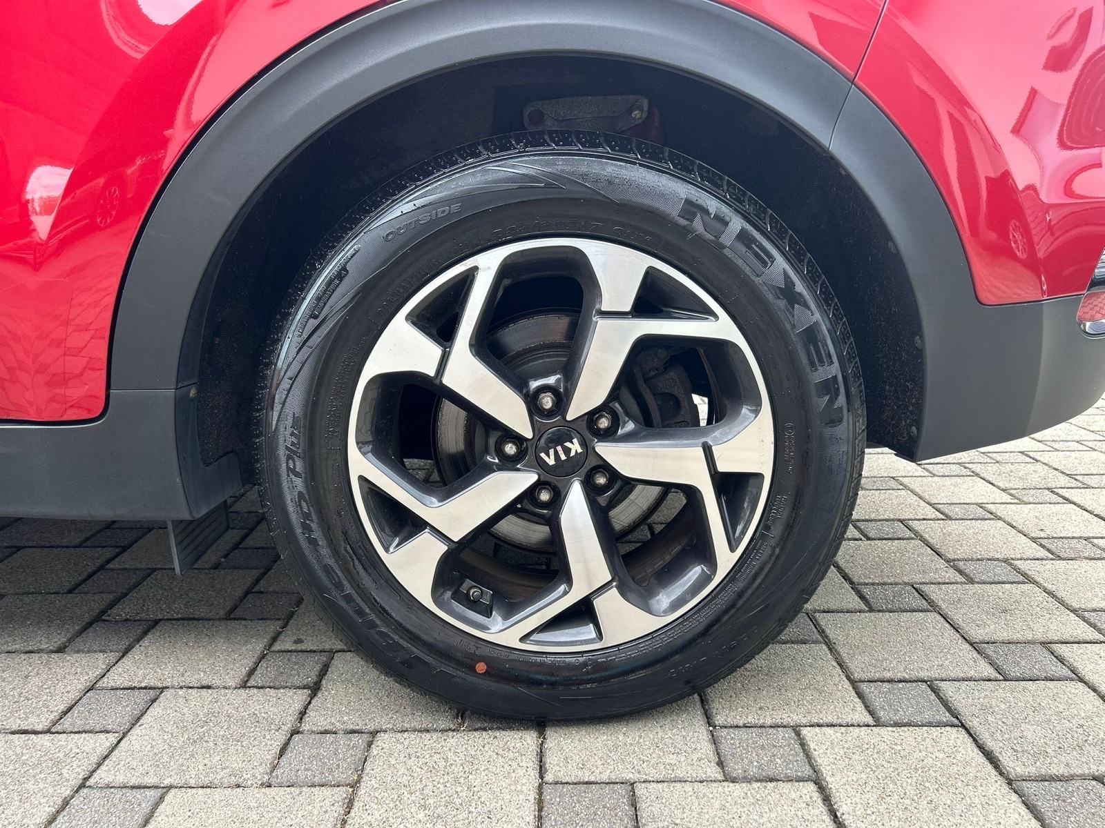 Kia Sportage 1,6 *garancija na km**panorama, led, kamera..**, fotografija 14