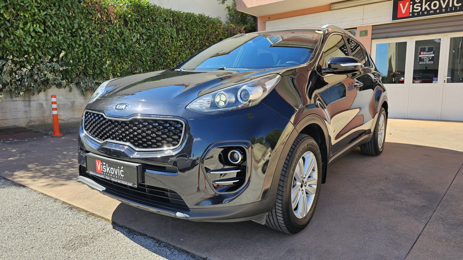 KIA SPORTAGE 1.6 GDI 2017 SERVISNA GARANCIJA REGISTRIRAN, pogled izvana - slika 1