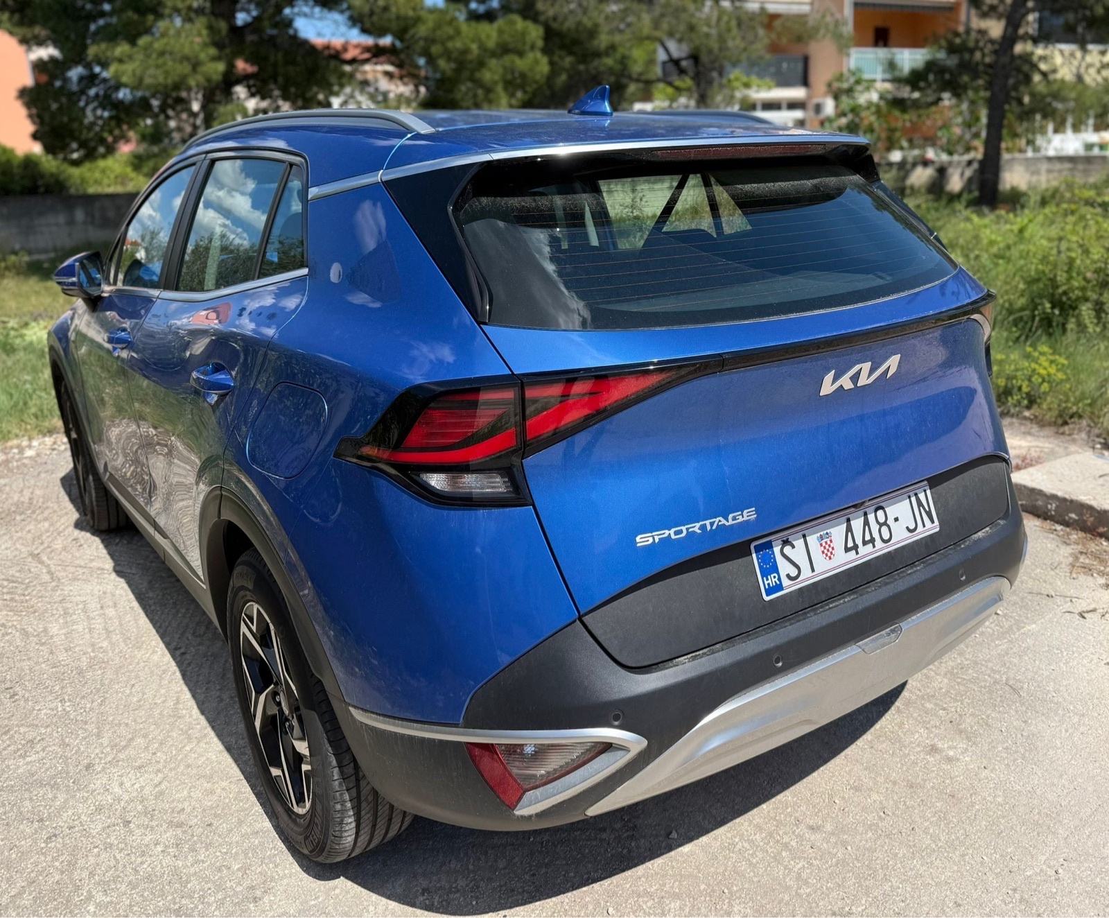 Kia Sportage 1.6 GDI 2023g automatic prodajem...., fotografija 3