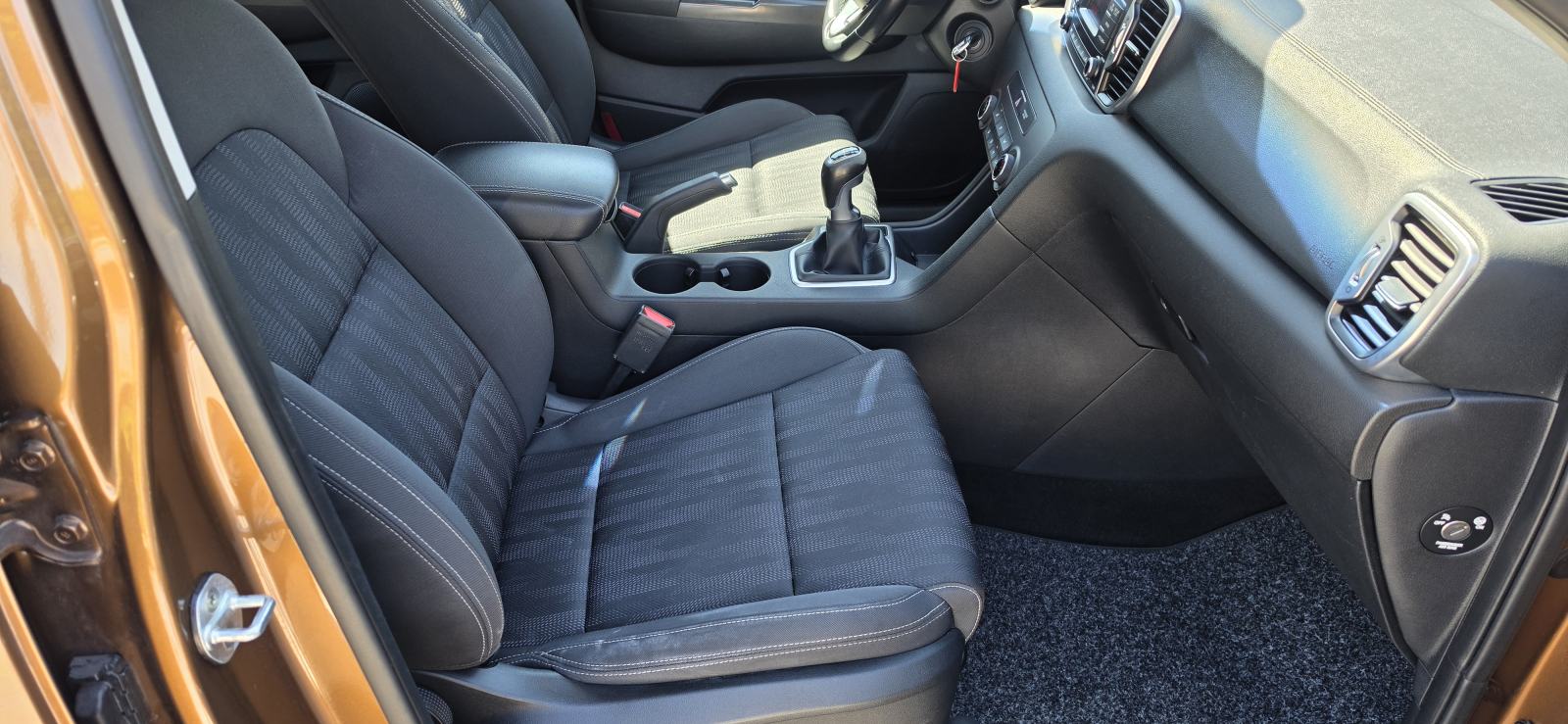 Kia Sportage 1,6 GDI, HR auto,1.vlasnik,samo 58500 km, fotografija 8