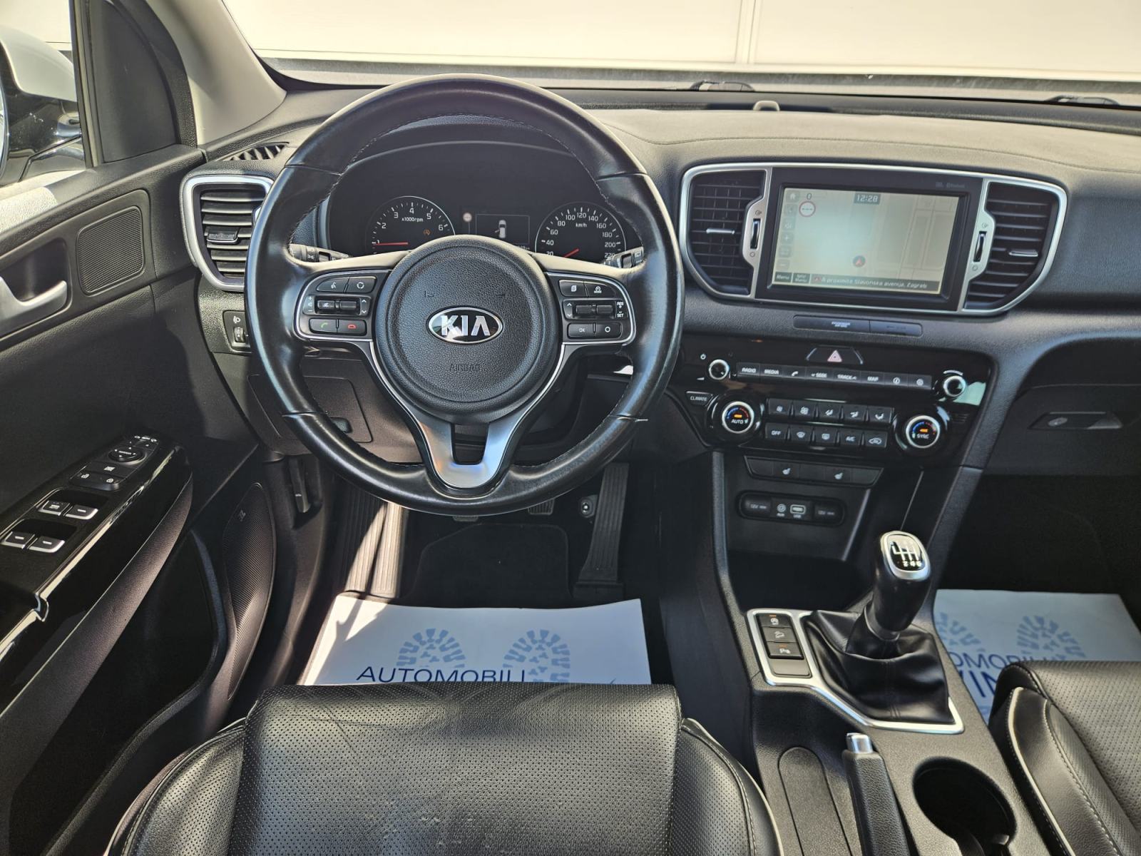 Kia Sportage 1,6 GDI Navi Keyless Servis napravljen, fotografija 8