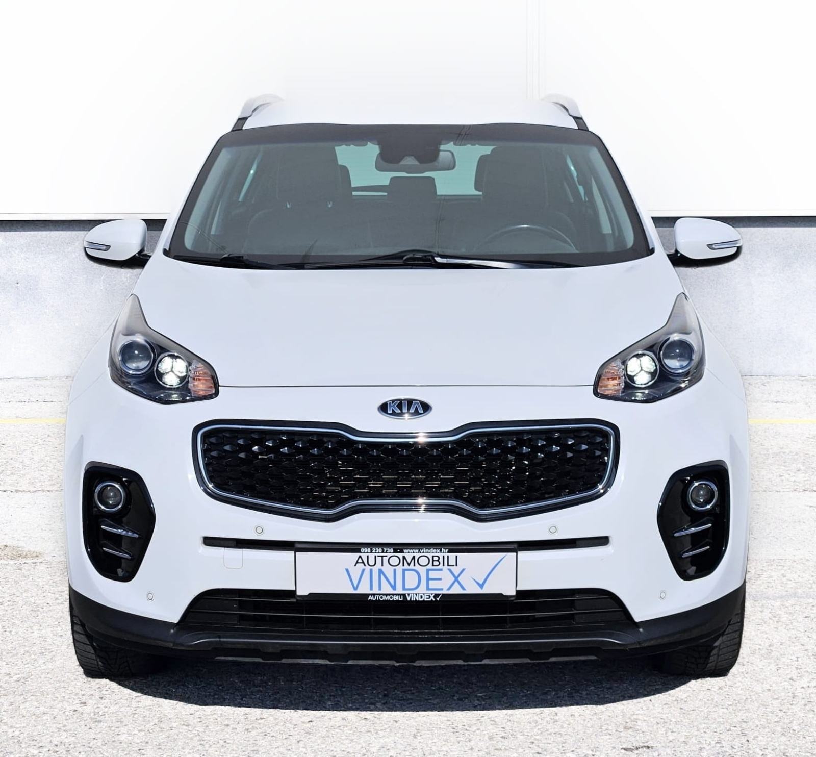 Kia Sportage 1,6 GDI Navi Keyless Servis napravljen, fotografija 2