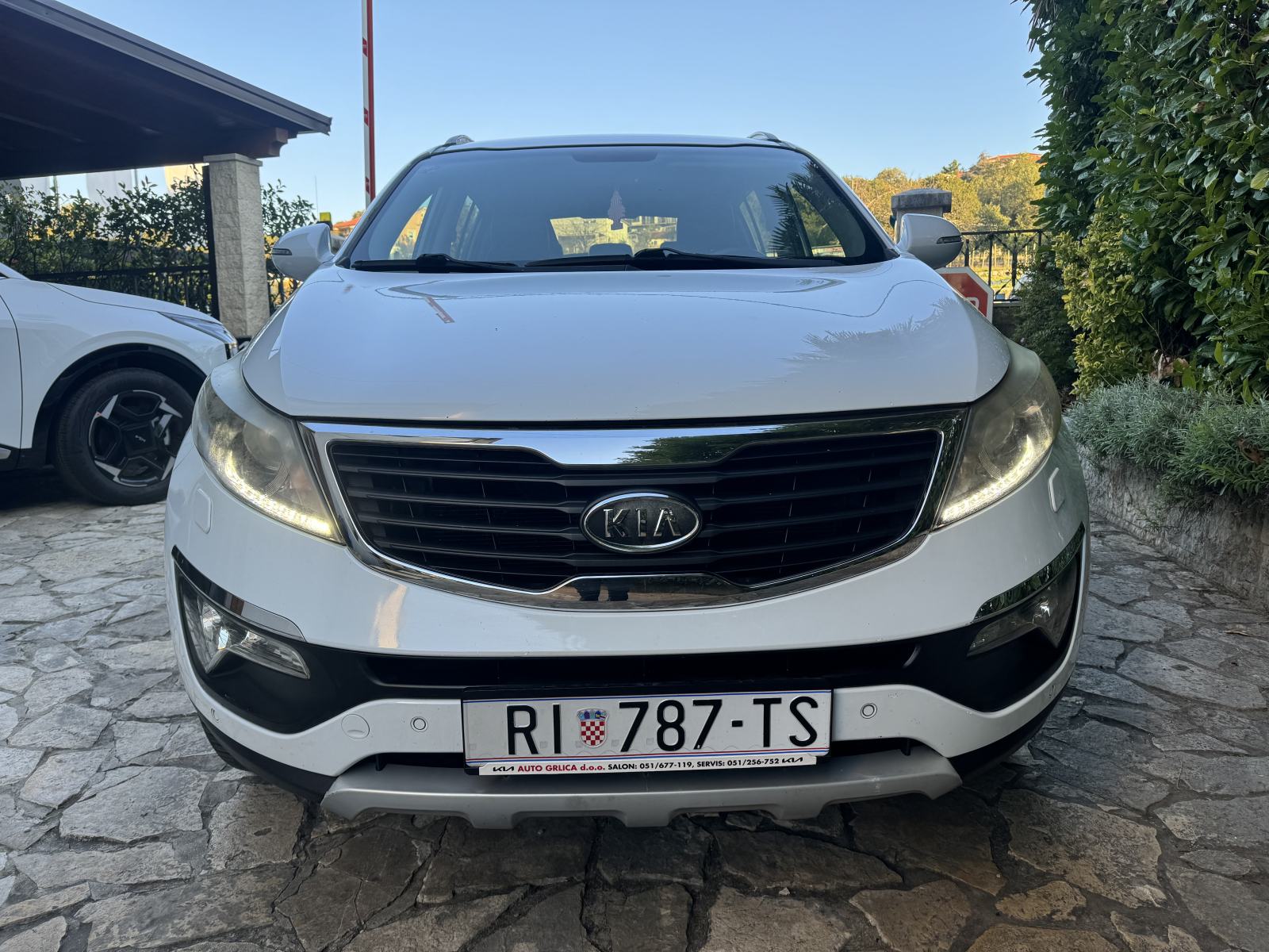 Kia Sportage 1.6 GDI ( generalno uređen motor), fotografija 2