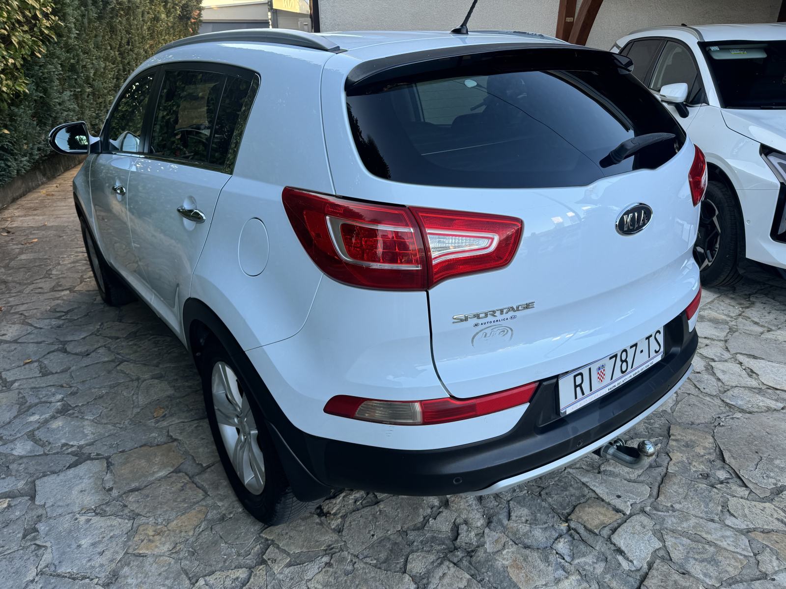 Kia Sportage 1.6 GDI ( generalno uređen motor), fotografija 3