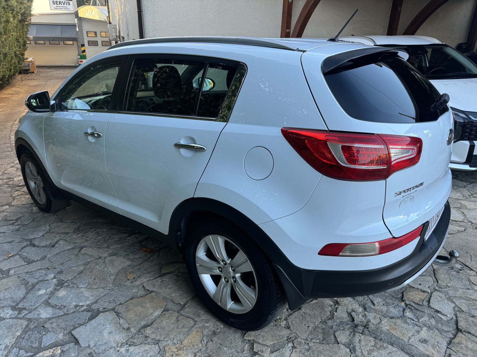 Kia Sportage 1.6 GDI ( generalno uređen motor), fotografija 4