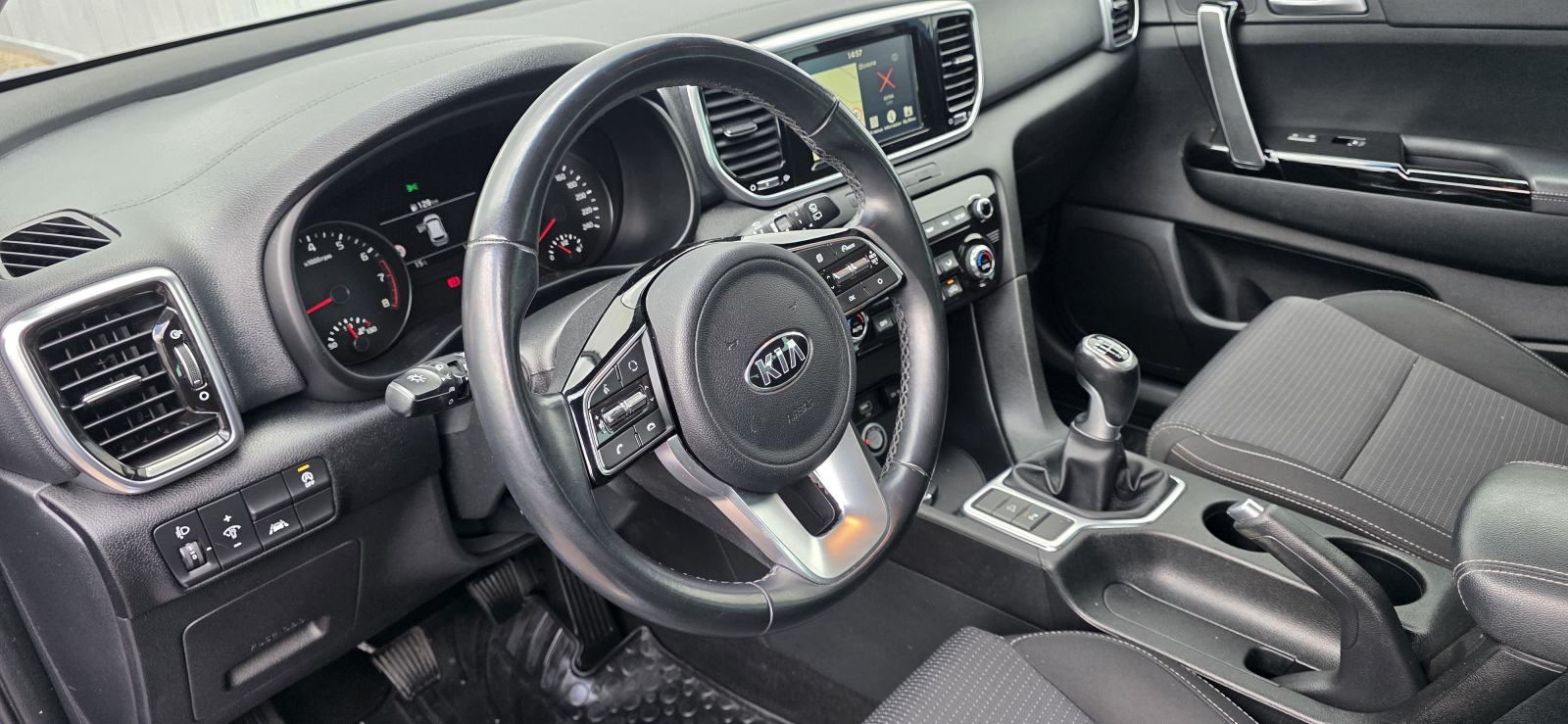 Kia Sportage 1,6 GDI- LPG, 6 BRZINA, NAVI, TEMP, AUT, KLIMA, 2XPDC,KAM, fotografija 11