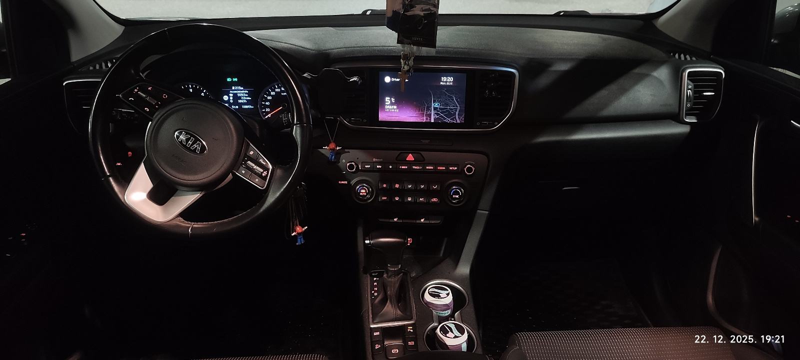 Kia Sportage 1.6 MHEV automatik, fotografija 8