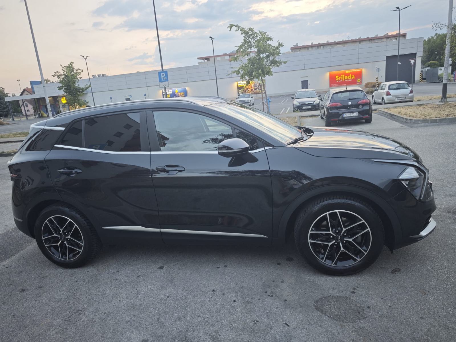 Kia Sportage 110 kW, 5 vrata, AWD 1,6 T-GDI EX Style, fotografija 6