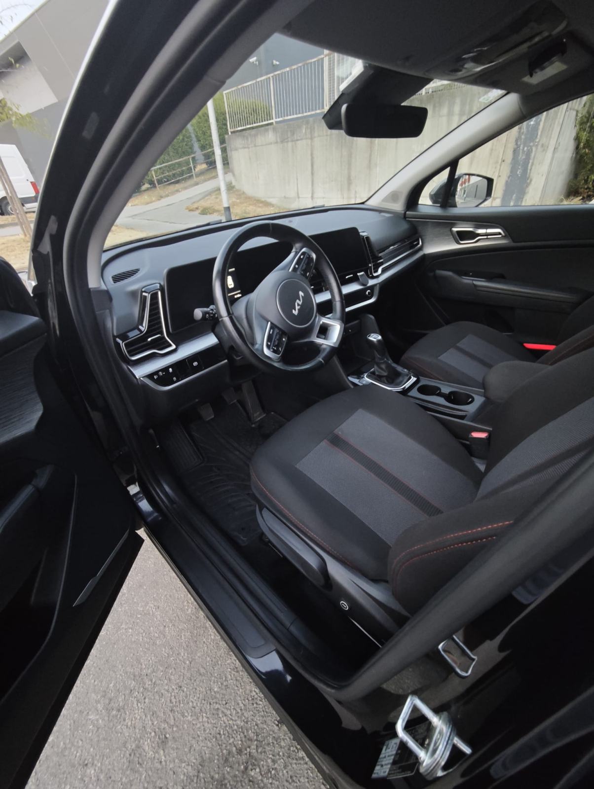 Kia Sportage 110 kW, 5 vrata, AWD 1,6 T-GDI EX Style, fotografija 11