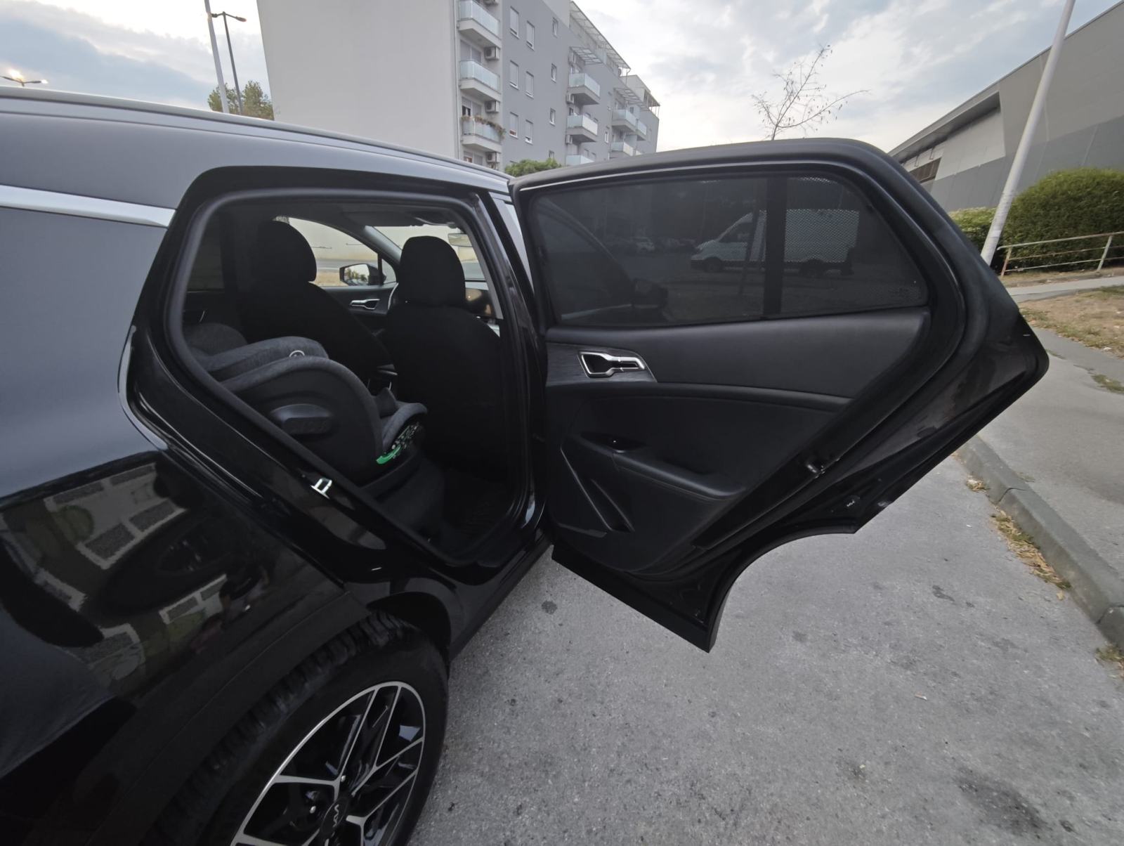 Kia Sportage 110 kW, 5 vrata, AWD 1,6 T-GDI EX Style, fotografija 14