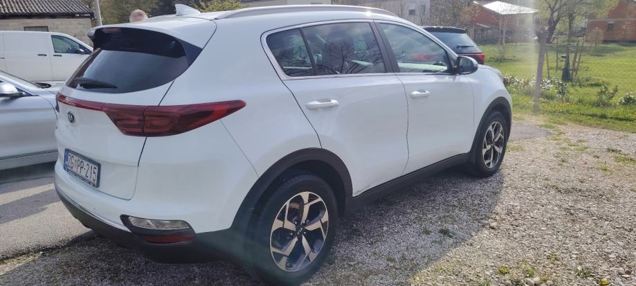Kia Sportage 1,6, fotografija 17