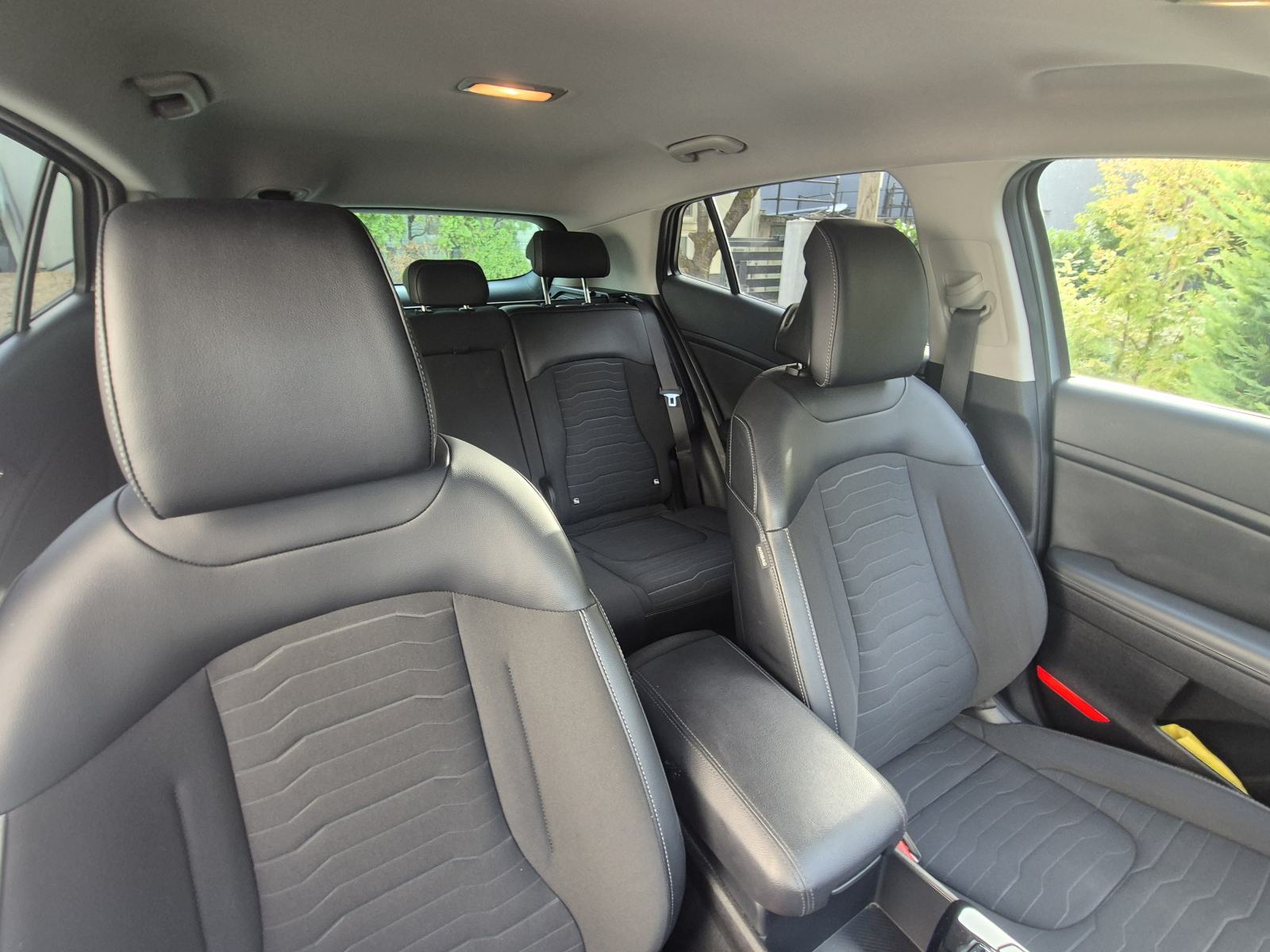 Sportage 2023.,TOP STANJE, MHEV, Automatik 7DCT,29.300 km,360 kamera, fotografija 13