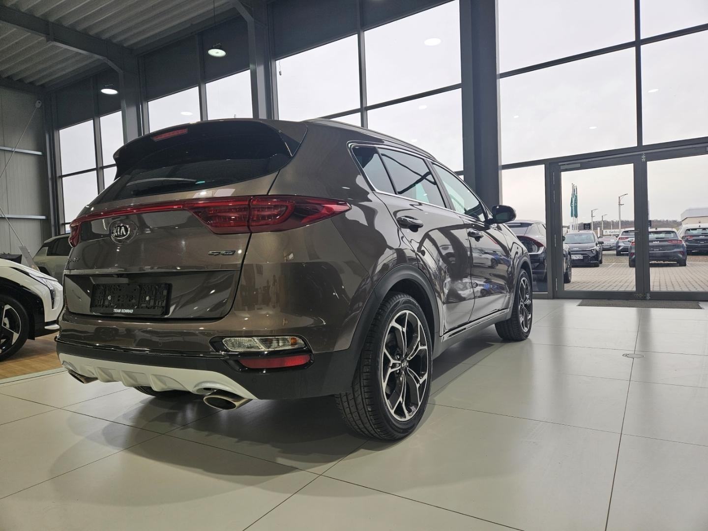 Kia Sportage 1.6 T-GDi GT Line 4X4 DCT PANORAMA ACC 360°Kamera 1.VL., fotografija 4