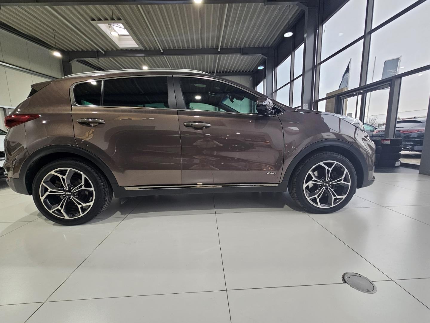 Kia Sportage 1.6 T-GDi GT Line 4X4 DCT PANORAMA ACC 360°Kamera 1.VL., fotografija 5
