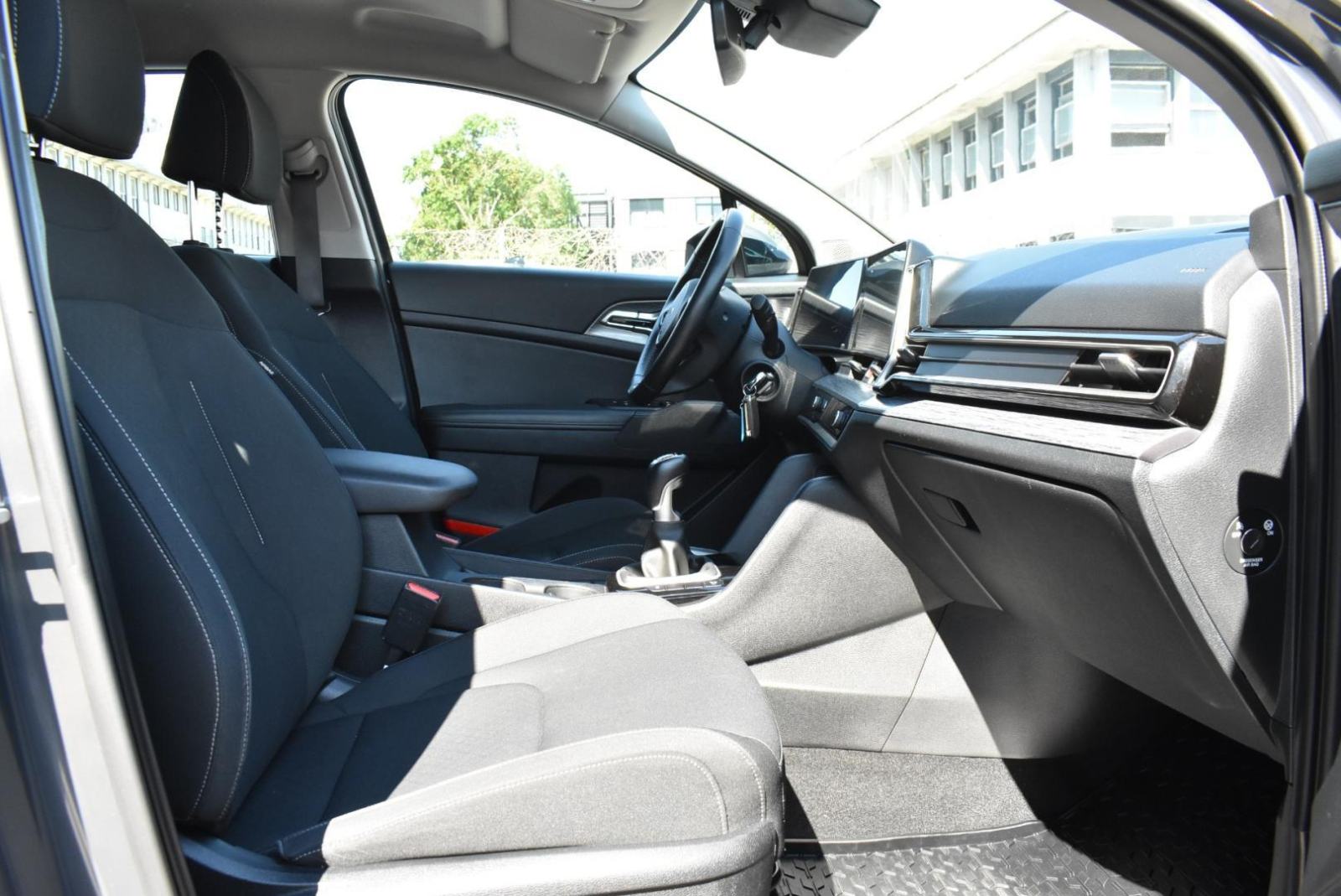 KIA Sportage 1.6 T-GDI LX FRESH M/T 2WD, NAV, KAMERA, TEMPOMAT, JAMSTV, fotografija 17