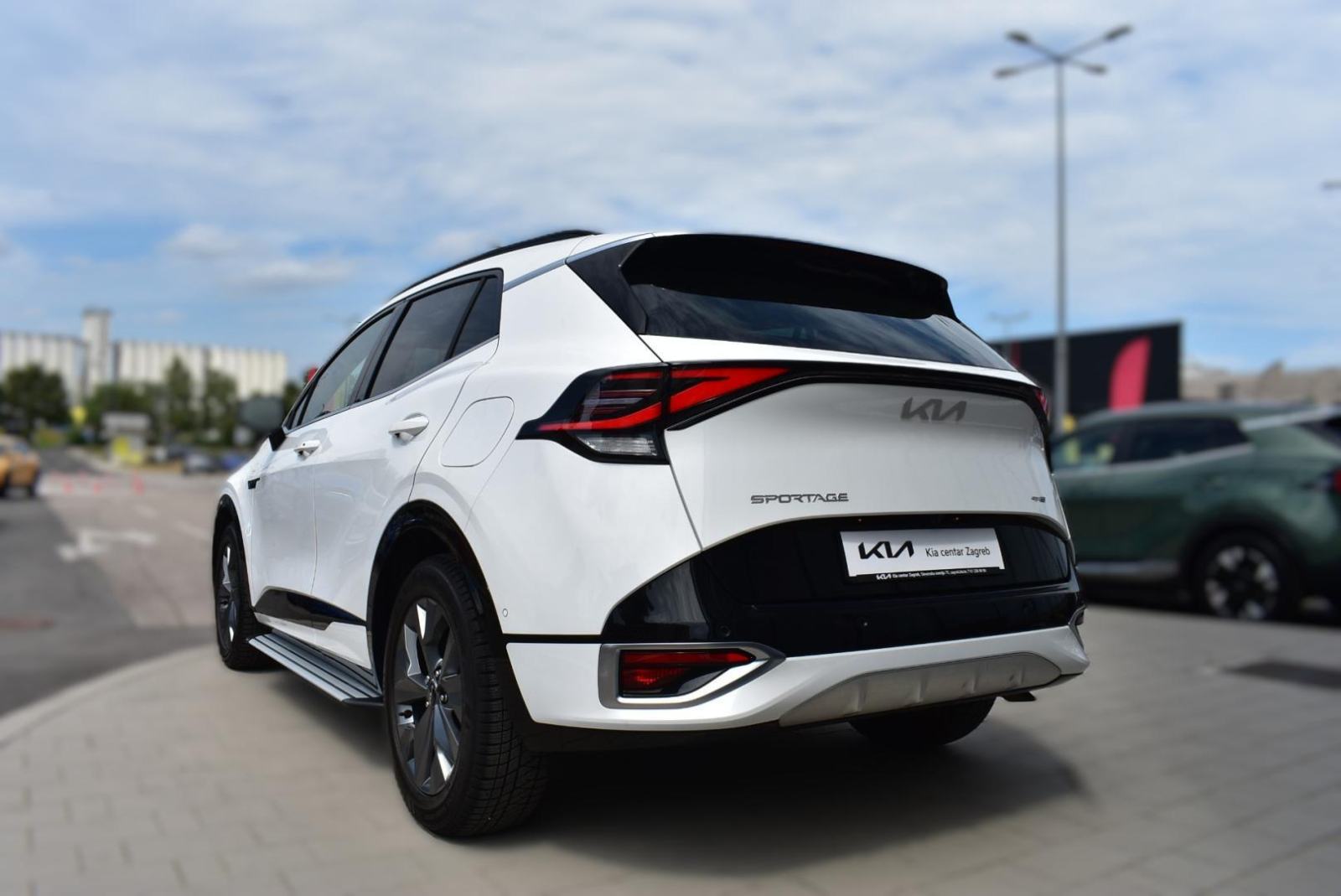 KIA Sportage HEV GT-LINE, PANORAMA, NAVIGACIJA, STRAŽNJA KAMERA, JAMST, fotografija 9