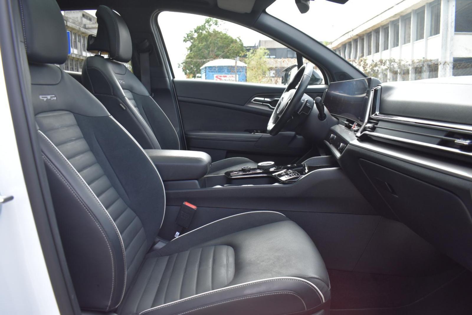KIA Sportage HEV GT-LINE, PANORAMA, NAVIGACIJA, STRAŽNJA KAMERA, JAMST, fotografija 17