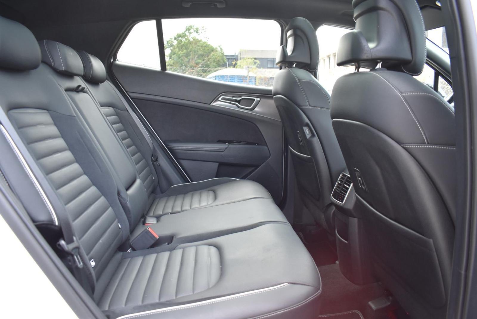 KIA Sportage HEV GT-LINE, PANORAMA, NAVIGACIJA, STRAŽNJA KAMERA, JAMST, fotografija 18