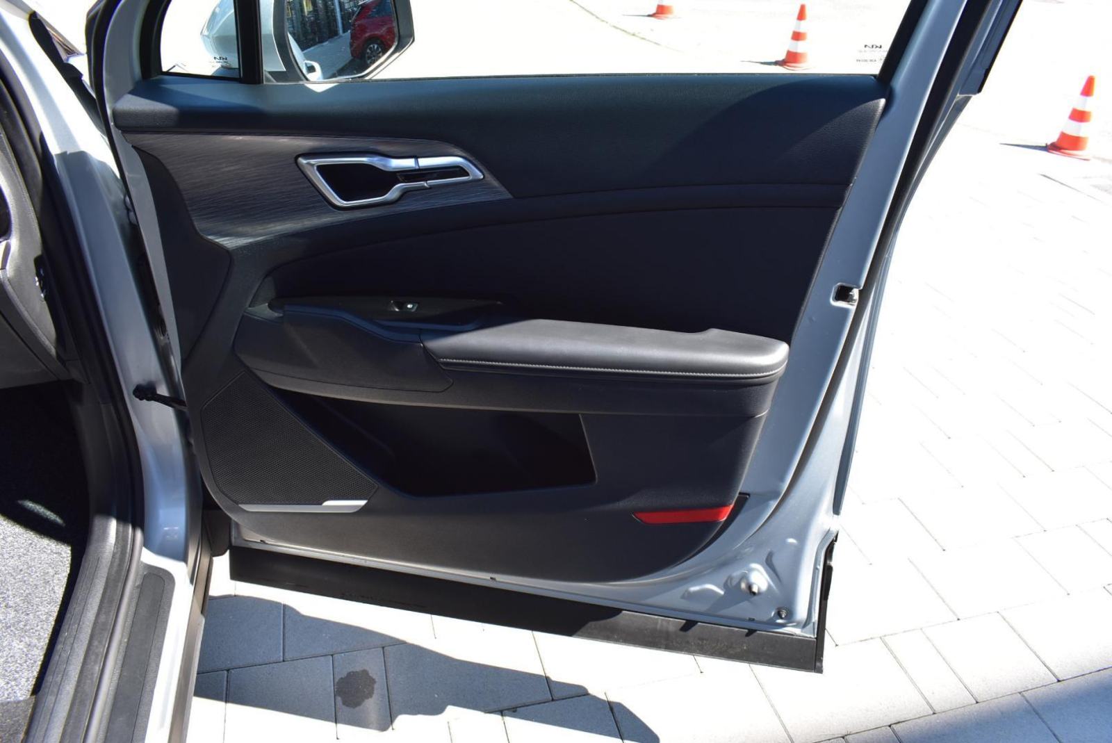 KIA Sportage 1.6 T-GDI FRESH DCT, NAVIGACIJA, STRAŽNJA KAMERA, GRIJANJ, fotografija 20