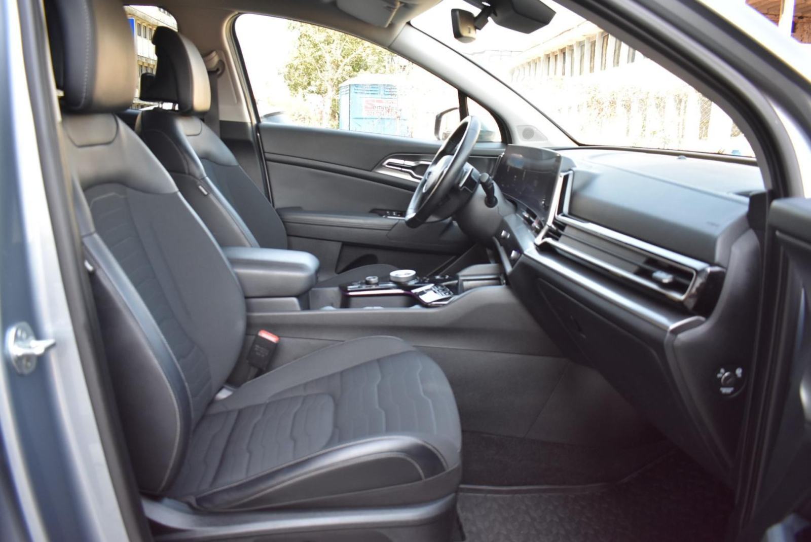 KIA Sportage 1.6 T-GDI EX STYLE DCT, NAV, KAMERA, TEMPOMAT, JAMSTVO, fotografija 17