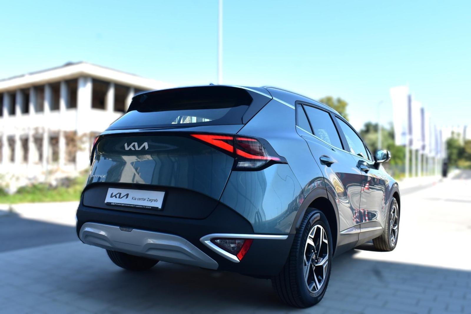 KIA Sportage 1.6 T-GDI, NAV, KAMERA, TEMPOMAT, JAMSTVO, fotografija 7