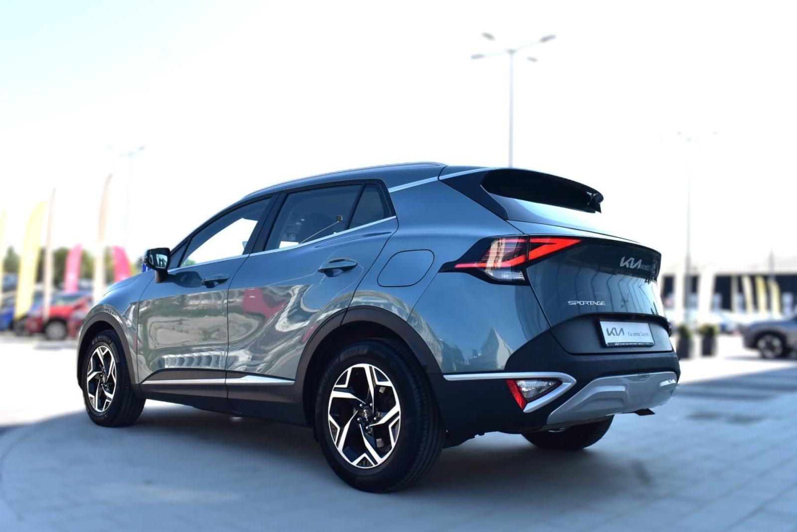 KIA Sportage 1.6 T-GDI, NAV, KAMERA, TEMPOMAT, JAMSTVO, fotografija 10
