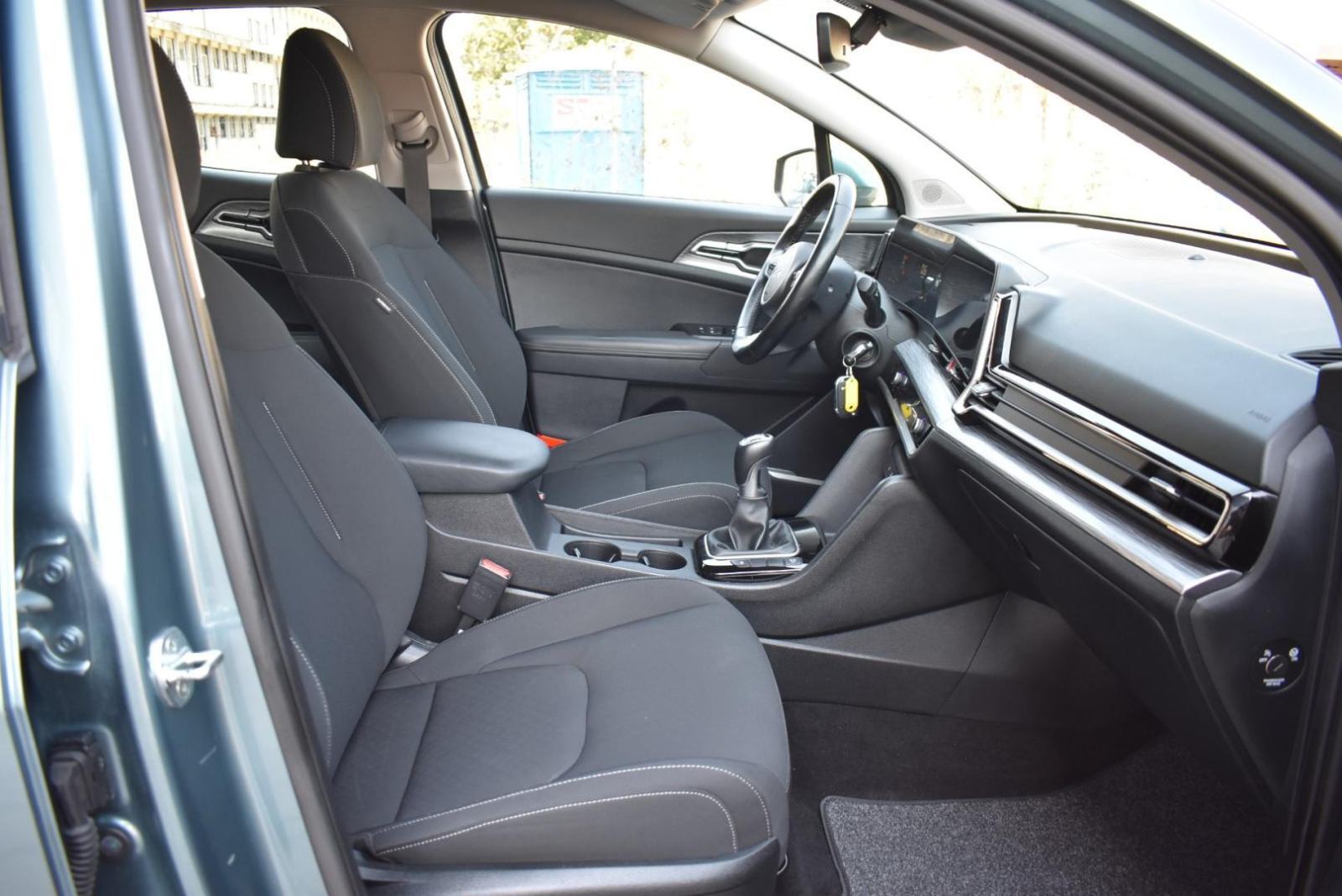 KIA Sportage 1.6 T-GDI, NAV, KAMERA, TEMPOMAT, JAMSTVO, fotografija 17