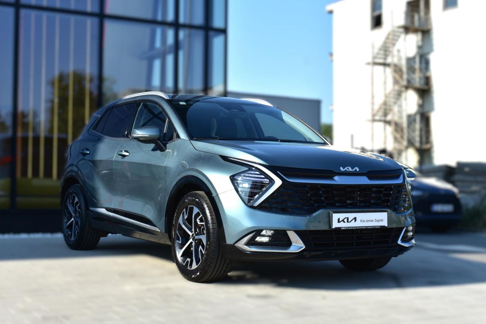 KIA Sportage 1.6 T-GDI EX STYLE, NAV, KAMERA, TEMPOMAT, JAMSTVO, fotografija 4