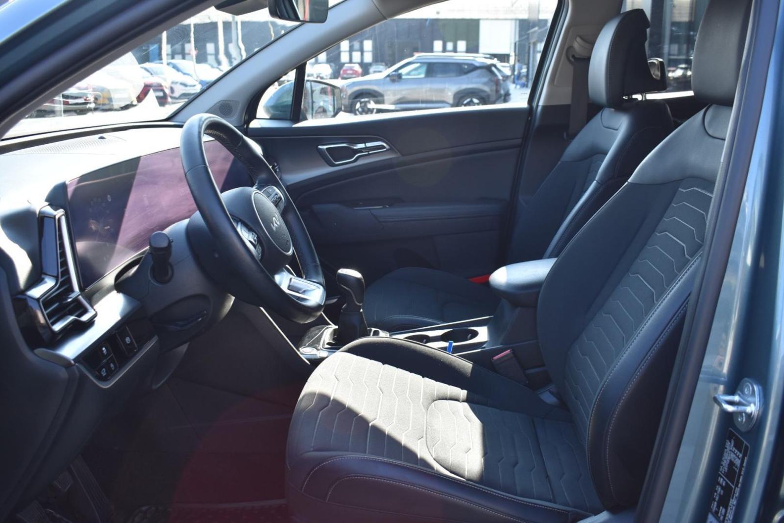 KIA Sportage 1.6 T-GDI EX STYLE, NAV, KAMERA, TEMPOMAT, JAMSTVO, fotografija 15