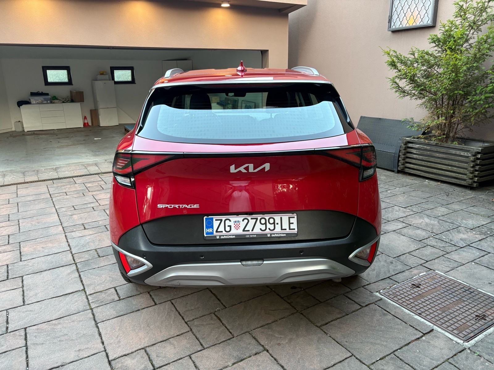 Kia Sportage 1.6 Top stanje Prvi vlasnik Reg god dana, fotografija 15