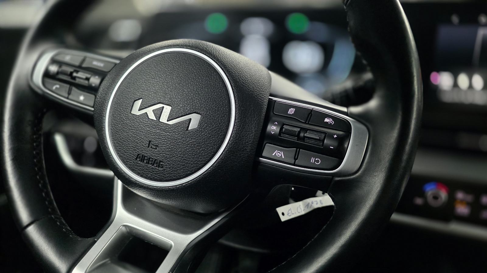 KIA SPORTAGE 1.6 CRDi/DIESEL/AKCIJA/DUAL SCREEN/POLUKOŽA/PDV/JAMSTVO, fotografija 16