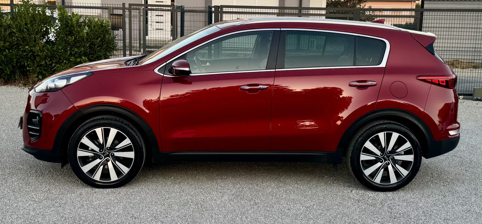 Kia Sportage 1,7 CRDi = 125 000 km = Reg: 08./27. KAMERA - NAVIGACIJA, fotografija 5