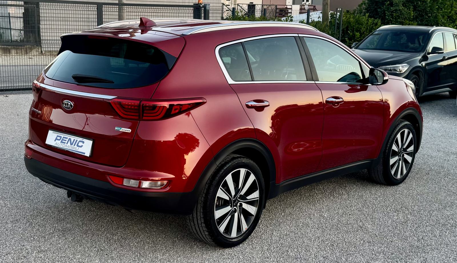 Kia Sportage 1,7 CRDi = 125 000 km = Reg: 08./27. KAMERA - NAVIGACIJA, fotografija 6